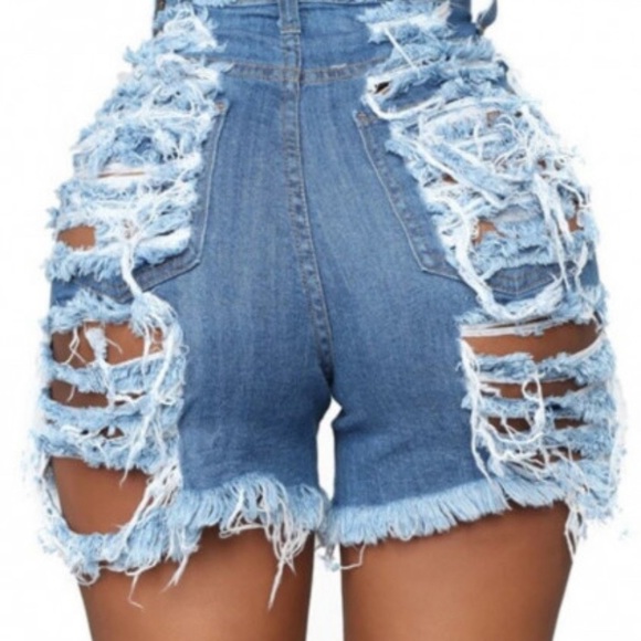High Waist Ripped Raw Edge Denim Shorts - Picture 6 of 6